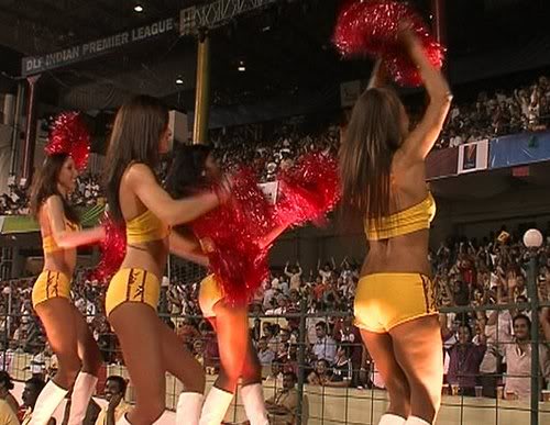 IPL-2010-Cheerleaders